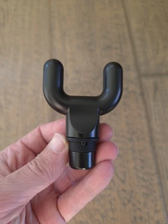 Maicura Pro Gen2 vorkkop in hand, getest door fysioengezond.nl