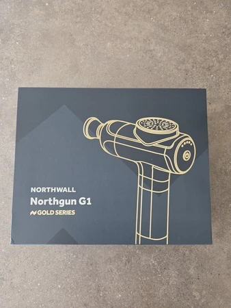 Northwall G1 massage gun box op tafel, getest door fysioengezond.nl