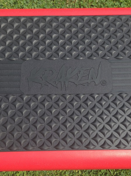 Kraken fitness step bovenkant grip laag, getest door fysioengezond.nl