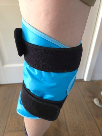 Chillaxy coldpack knie lateraal om been, getest door fysioengezond.nl
