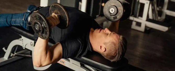 Welke oefeningen kun je doen met een fitnessbank?