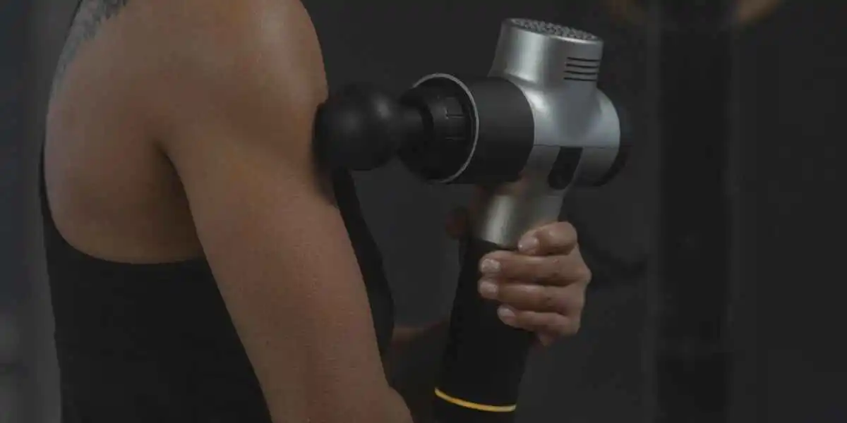 Massage gun bij rugpijn: dit moet je weten