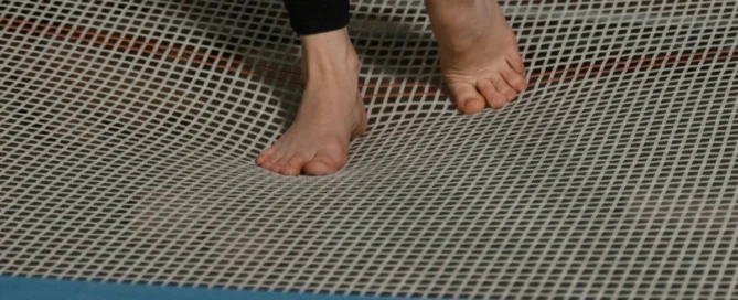 Fitness trampoline oefeningen: rustig opbouwen en effectief trainen